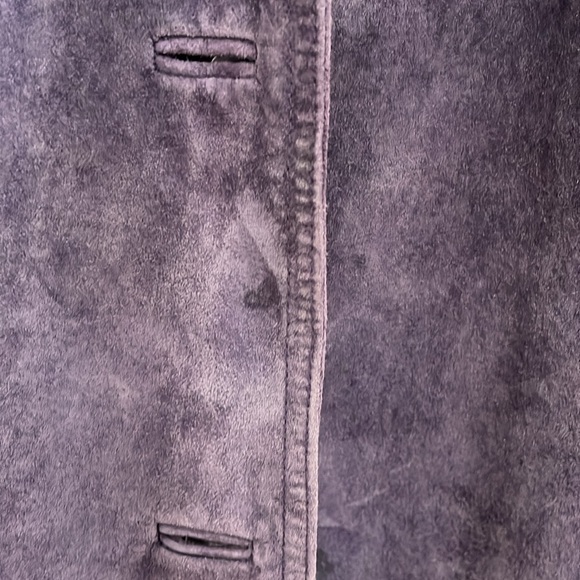 ST JOHNS BAY purple leather jacket.  L - Picture 7 of 12